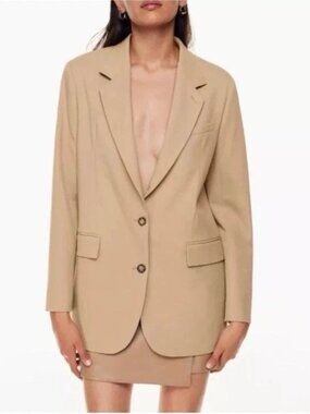 Aritzia Blush Pink Single-Breasted Blazer